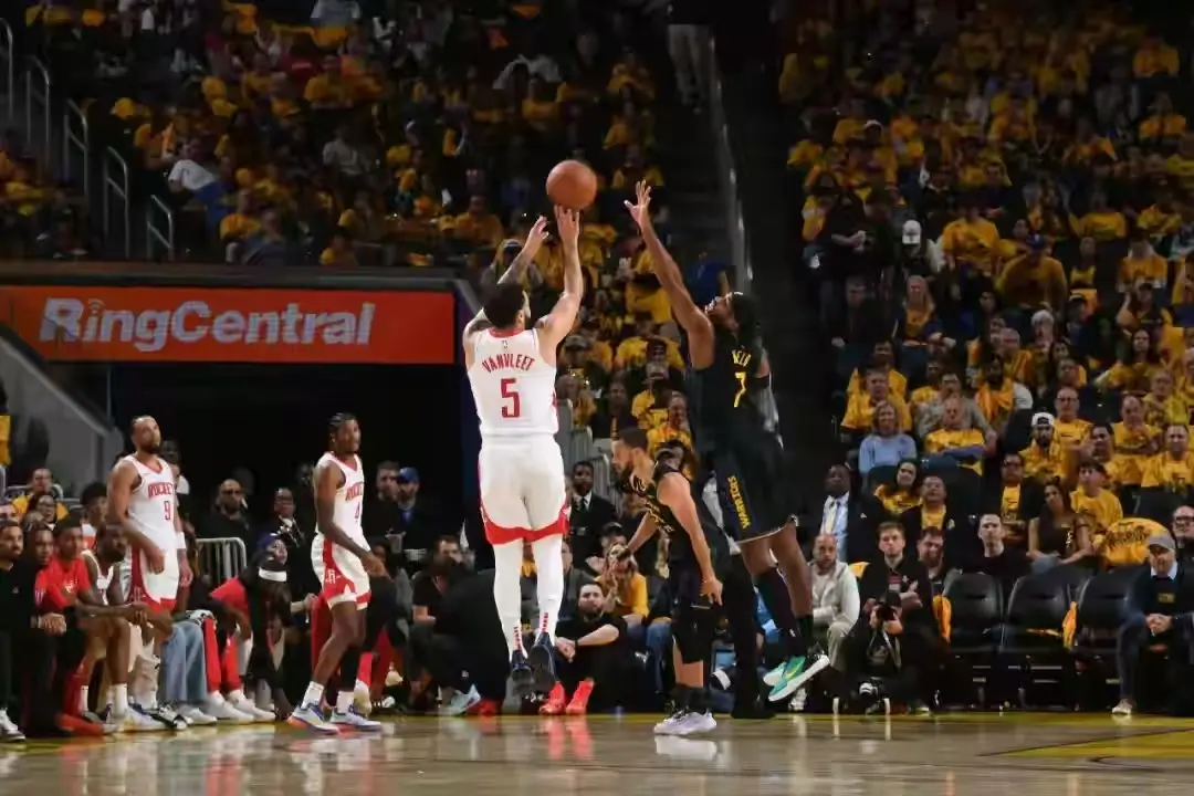 路斯的比赛, 甚至走得更, 得分手 路斯的比赛, 甚至走得更, 得分手