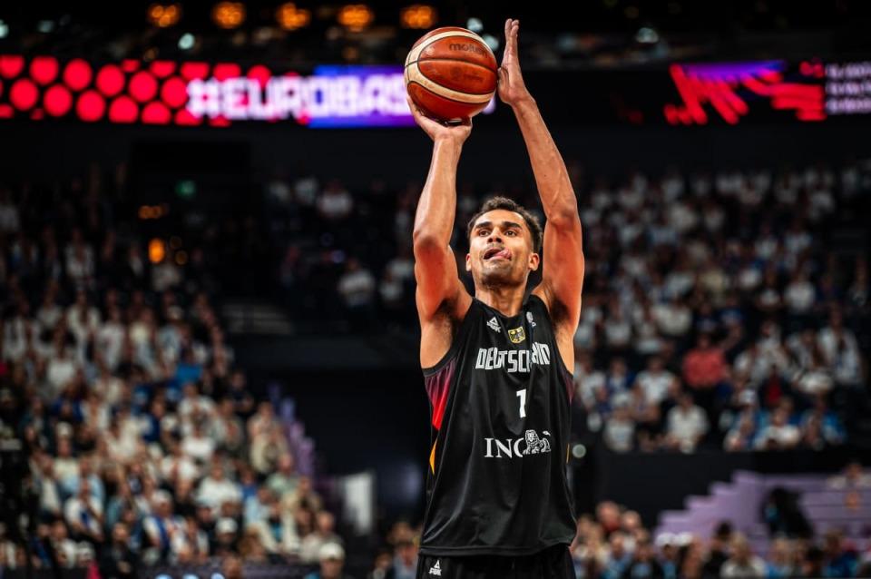 记三分的表, 实现